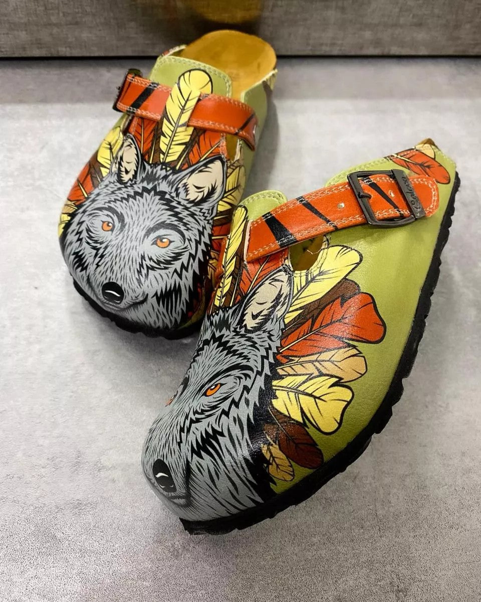 Red Colored and White, Black Feathers and Fox Patterned Clogs - WCAL350 Red Colored and White, Black Feathers and Fox Patterned Clogs - WCAL350