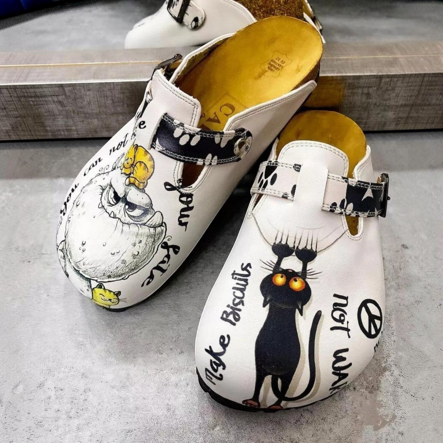 Black Paw and Cute Naughty Animals Patterned Clogs - WCAL342