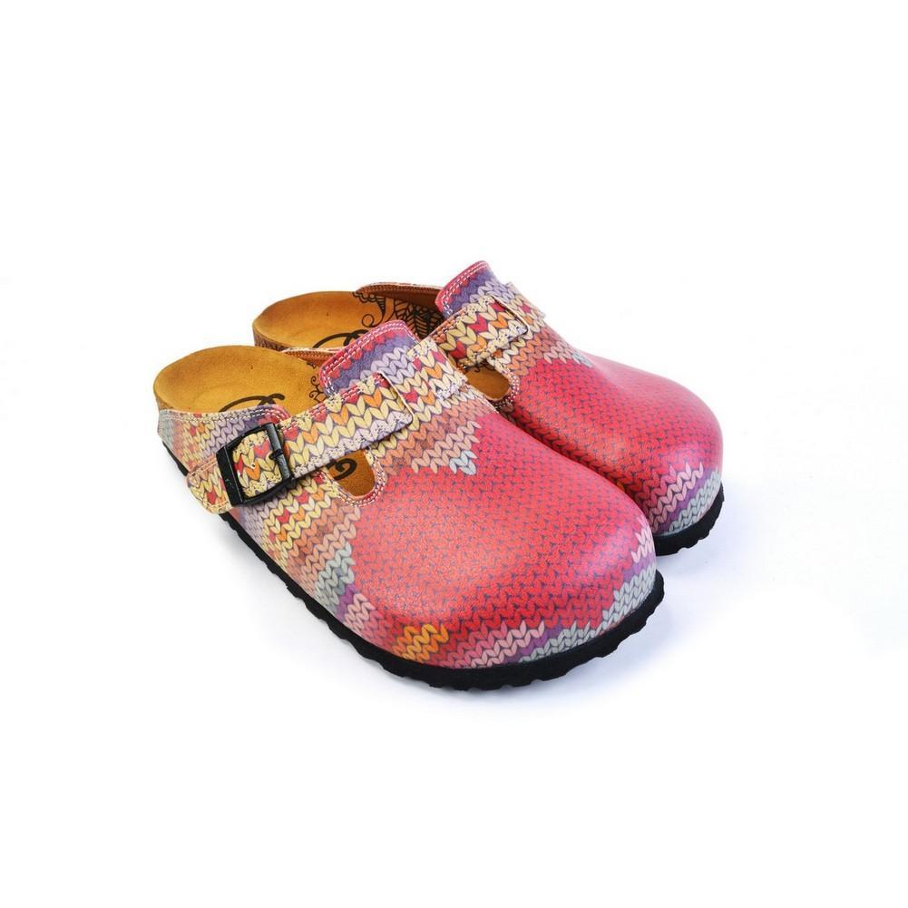 Red Hearts and Colored Knit Print Patterned Clogs - CAL367