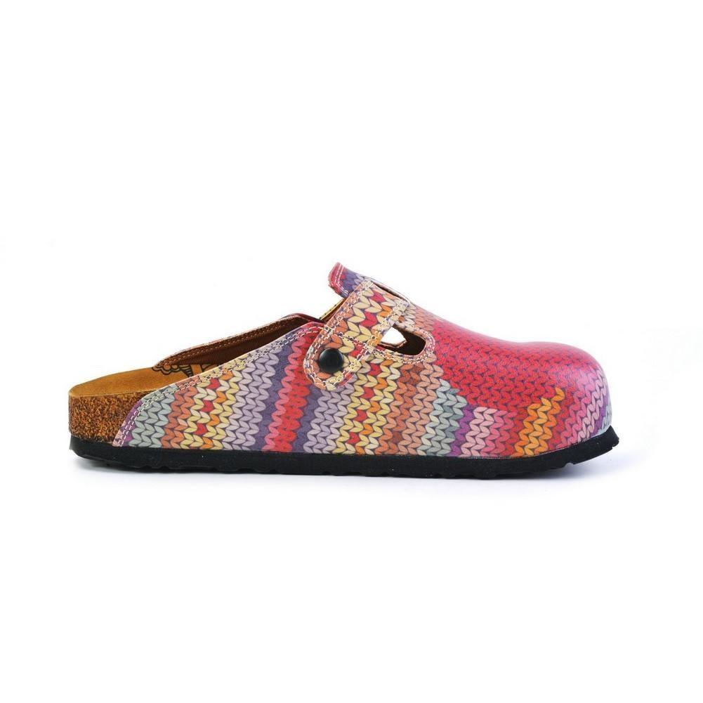 Red Hearts and Colored Knit Print Patterned Clogs - CAL367